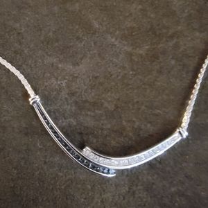 Silver necklace with crystal and onyx stones